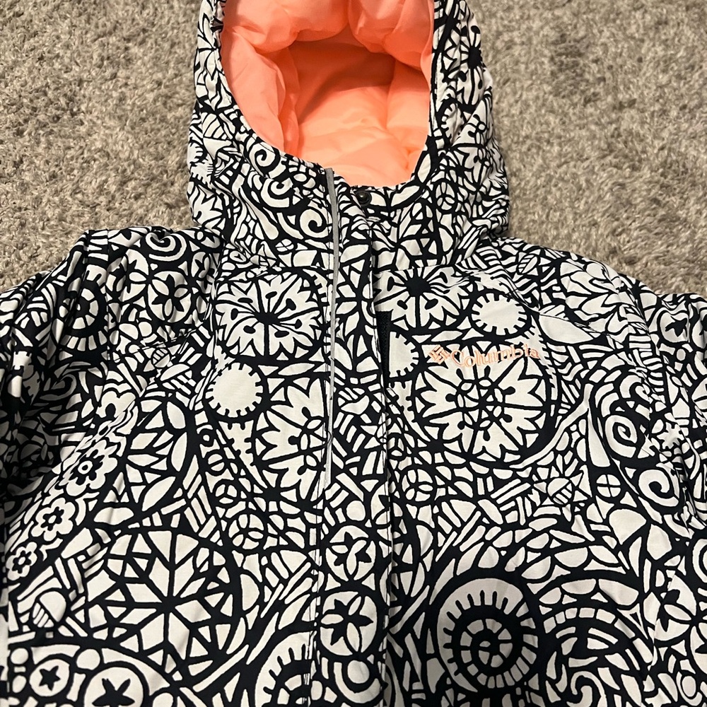 Like new girls Columbia ski jacket